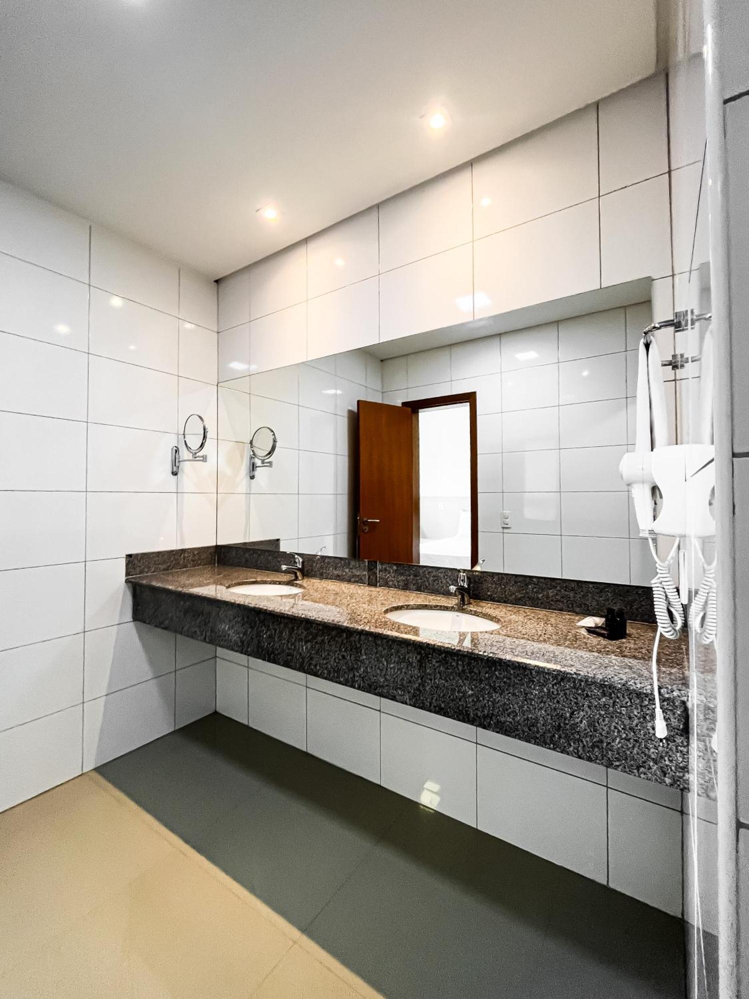 Liguori Hotel Trindade  Luaran gambar